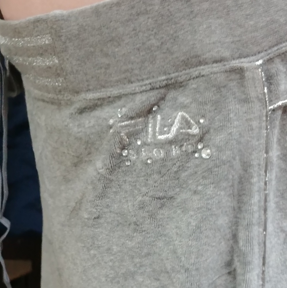 🆓 With $25 Dollar Purchase! Fila sport Pant's